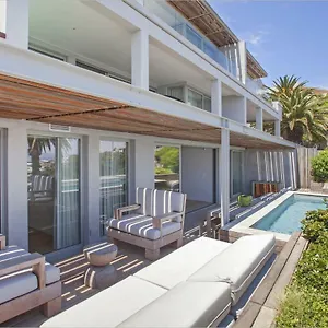 waters-edge-101.hotels-capetown.com/